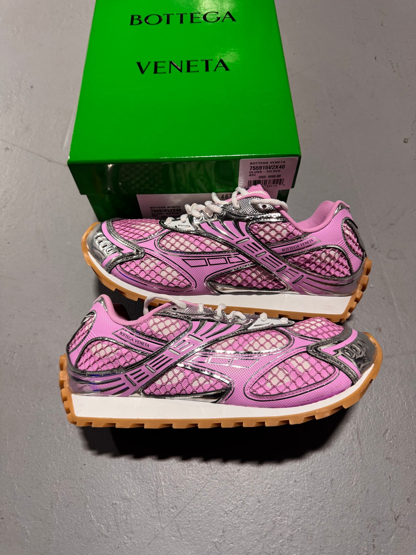 Bottega Veneta Orbits Pink